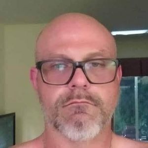 Meet your Posher, Zachary